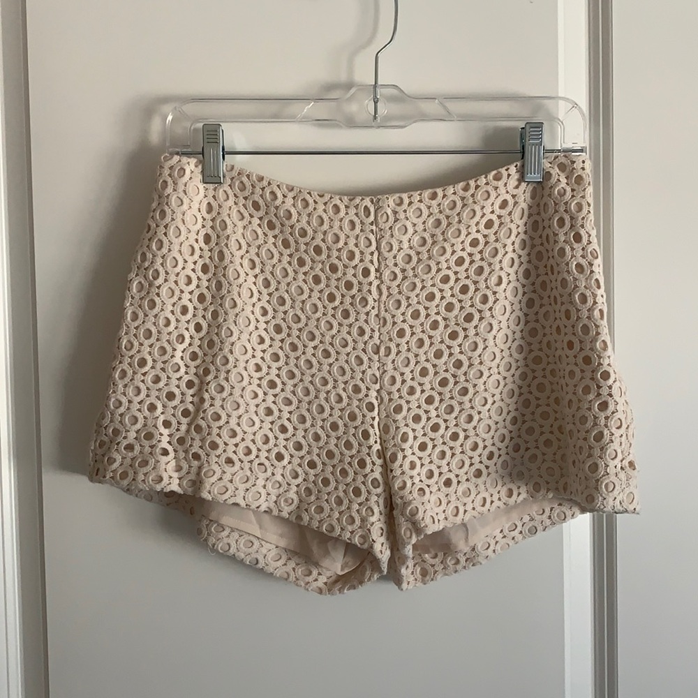 💕 Banana Republic lace shorts size 4